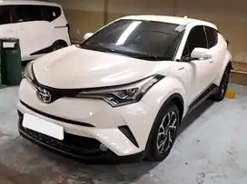 Pajak Panjang TDP 17JT Toyota C-HR 1.8 Hybrid-AT 2021 Putih