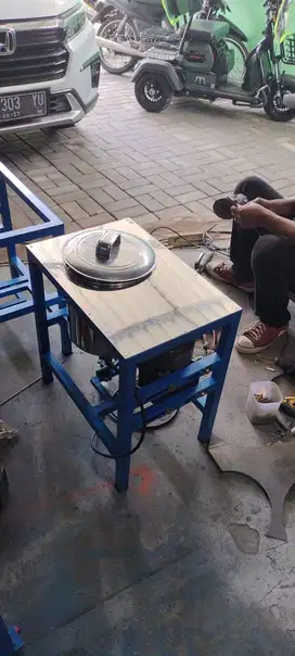 Mesin spinner peniris minyak