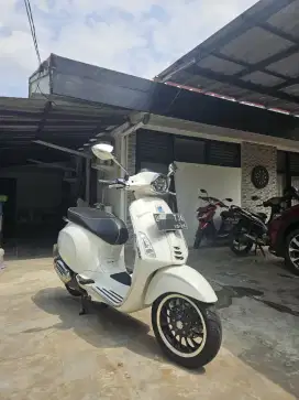 Vespa sprint iget 150 ABS 2021