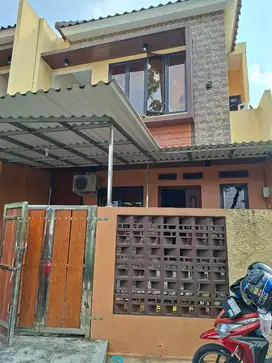 Di jual Rumah 2lantai