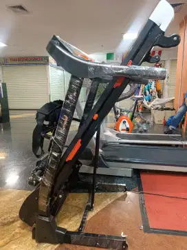 Treadmill elektrik jumbo 3fungsi bisa nanjak bekas display toko
