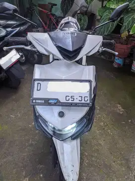 Yamaha XEON GT 125 Fi (BUKAN KARBU) (NEGO SAAT CEK UNIT)