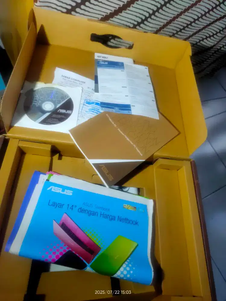 Laptop Asus x401u 14 prosessor AMD SSD256GB