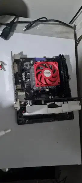 Jual Paket Pc ( Asrock fm2+, Amd Athlon x4 860k,  GTX 750ti