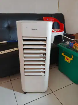 Air Cooler Gree type KSWK 0603D second rasa baru