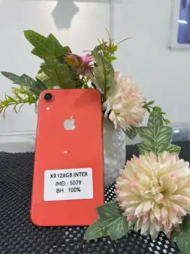 IPHONE XR  128GB FULLSET BERGARANSI MENERIMA KREDIT DAN TUKER TAMBAH