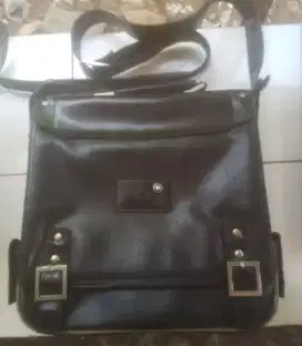 Tas kulit asli Montblanc