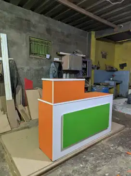 Meja kasir custom warna  warni