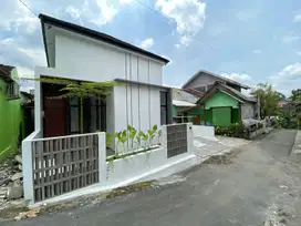 Rumah Modern Siap Huni 500jt an - Jl. Kaliurang Km 12