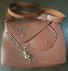 Tas kulit wanita zara