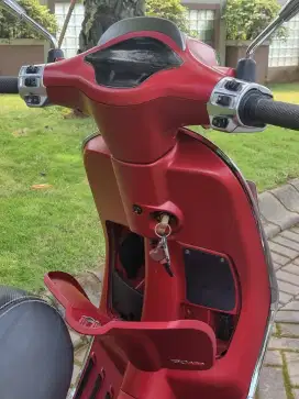 Vespa Sprint 150 ABS IGet 2018 Odo 16rb Nopol N Merah Doff Koko Motor