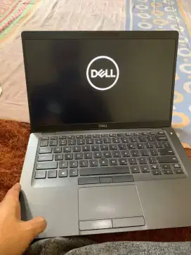 LAPTOP dell latitude 5300