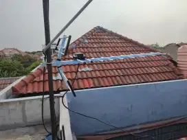 Antena Uhf digital dan antena parabola Simokerto sekitarnya