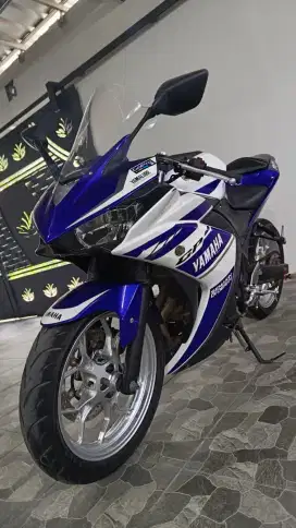 Yamaha r25 250cc 2cylinder