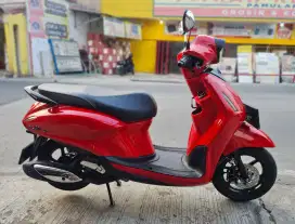 YAMAHA GRAND FILANO 2023
