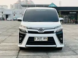 Like New |Toyota VOXY 2.0 Automatic 2019 Warna Putih 2020/2021