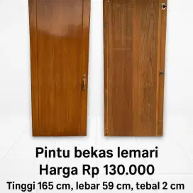 Mau Jual Pintu Bekas Lemari Kayu, Dijual Terpisah