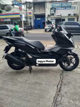 Honda pcx 160 cc cbs 2023 cash dan credit