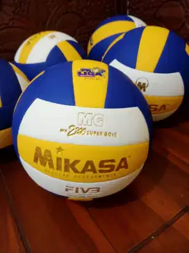 Bola Volley Mikasa MV2200