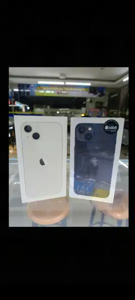 Apple iPhone 13 128gb BNIB new garansi resmi tAm ibox GDN Blibli
