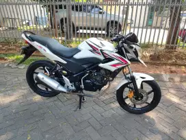 Dijual Honda CB 150R th.2013