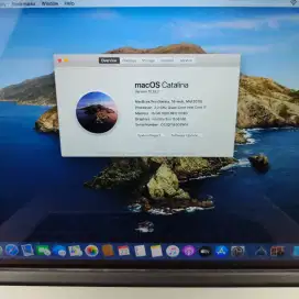 Macbook Pro 2015 layar 15 inch Ram 16 Ssd 256 layar Core i7 lengkap