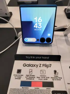 PRE ORDER SAMSUNG Z FLIP 7