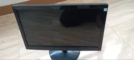 monitor AOC 16 INCH