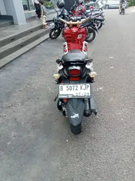 motor yamaha xride Tahun 2014,surat-surat komplit,motor siap pake