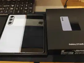 Samsung Fold 5 256gb resmi sein no minus like new 7 3 4 6