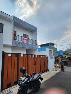 Dijual rumah Bambu Apus