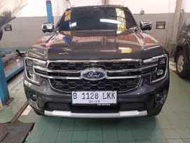 Everest titanium 2024