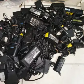 Adaptor charger laptop berbagai merk dan jenis