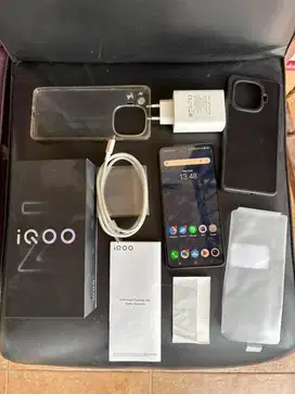 Iqoo Z9 8/128 gb Bergaransi Noken, Mulus dan Fullset sampai Nota
