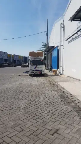 Jasa angkut barang sewa pikup truk box pindahan pengiriman barang