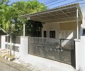 Rumah Terawat Bhaskarasari Siap Huni Dekat Kampus ITS