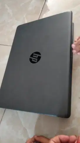 laptop merek hp ram 8
