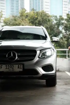 GLC250 Exclusive 2017 Silver Tgn 1 Full Original pajak panjang