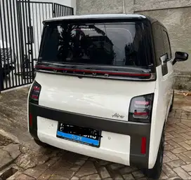 Dijual Wuling Air Ev Long Range NIK 2022 Pemakaian 2023