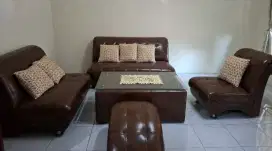 1 set kursi ruang tamu