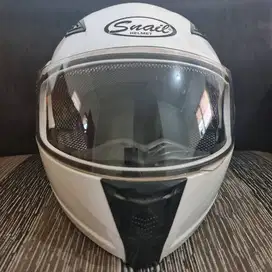 Helm Modular Snail F831 SNI | Ukuran M (57–58 cm) | Flip-Up Putih