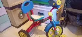 Sepeda anak roda 3