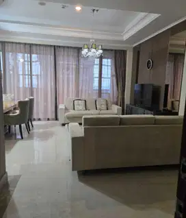 Disewakan Apartemen District 8 Tipe 3 Kamar Tidur Full Furnished