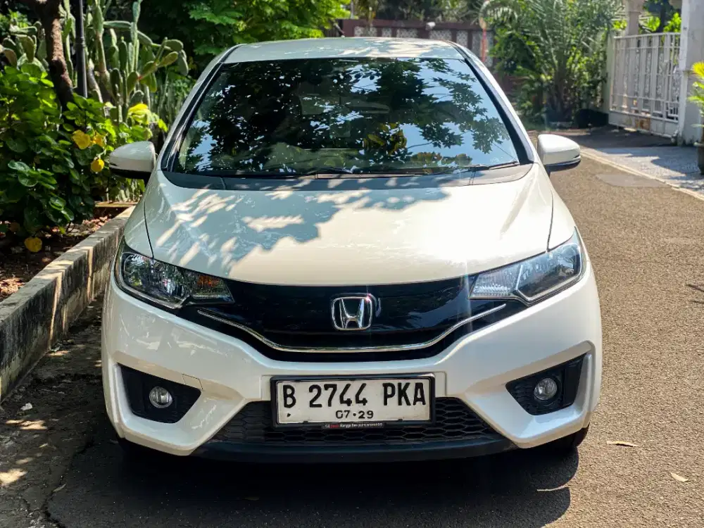 Jazz S AT 2019 Putih DP 5jt Cash Atau Kredit Terbaik SeOLX!