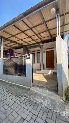 Rumah Pamulang - LT : 81m2 - LB 40m2 - Dekat Kantor Walikota Tangsel