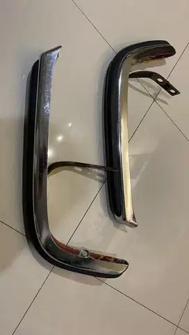 Anak Bumper Mercy Mini W115 W114