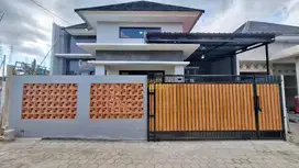RUMAH TERLARIS DALAM CLUSTER DI UTARA MAGUWOHARJO SLEMAN