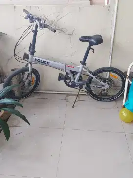 Dijual Sepeda Lipat POLICE