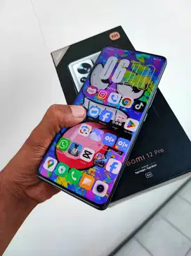 Mi 12 pro 5G NFC Ram 12/256gb snapdragon gen 8 kenceng