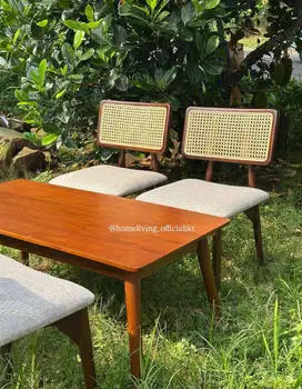 kursi cafe - kursi kafe - kursi santai -kursi kayu jati -kursi estetik